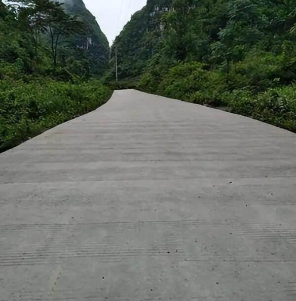 水泥混凝土路面