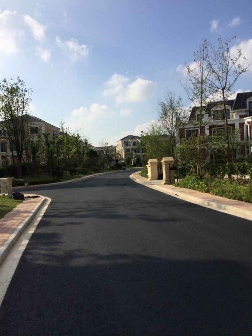 明中路四季御庭二期别墅区